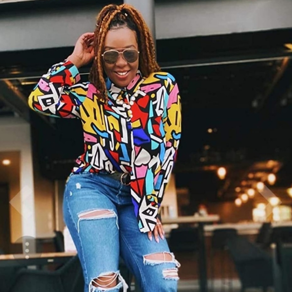 Fashion and colorful long sleeve shirt - Picture 2 of 6